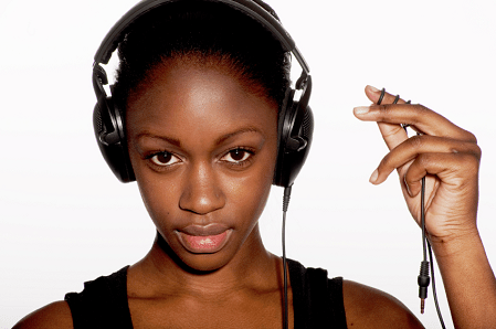 iStock_000009469729Small-Earphones